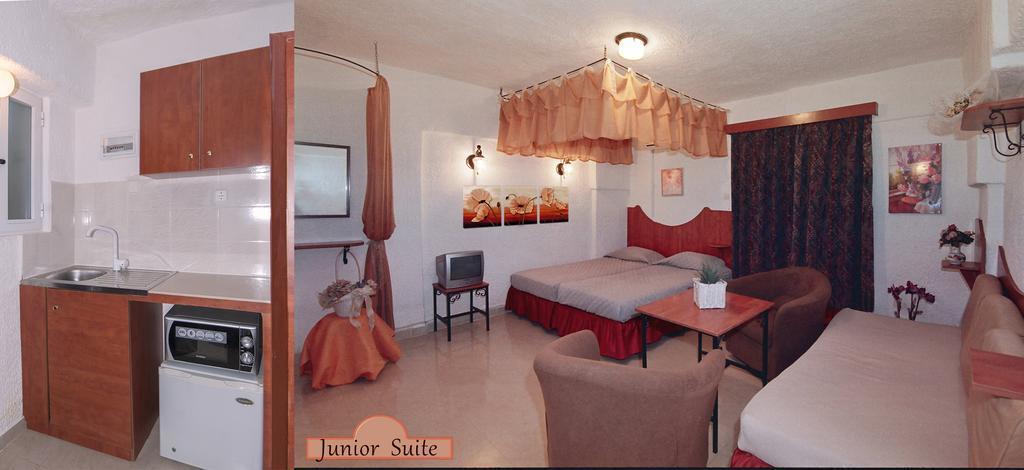 Siagas Beach Hotel Agioi Theodoroi Room photo