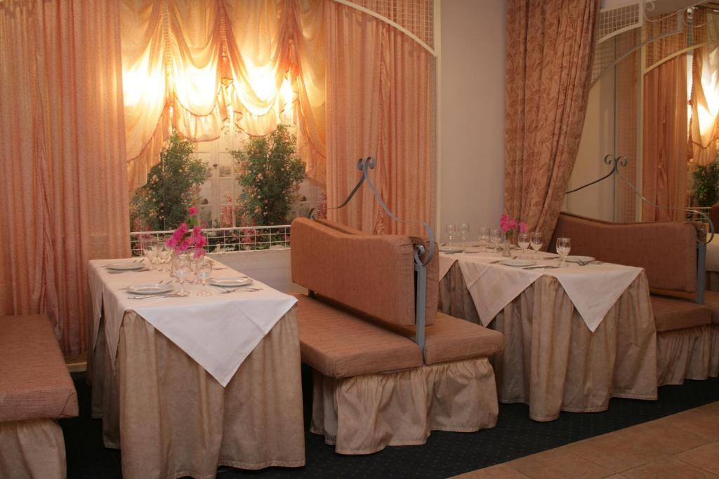 Siagas Beach Hotel Agioi Theodoroi Exterior photo