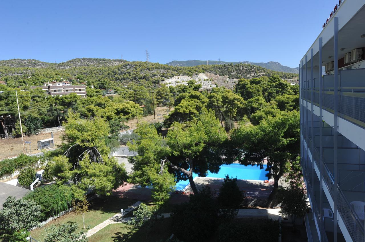 Siagas Beach Hotel Agioi Theodoroi Exterior photo
